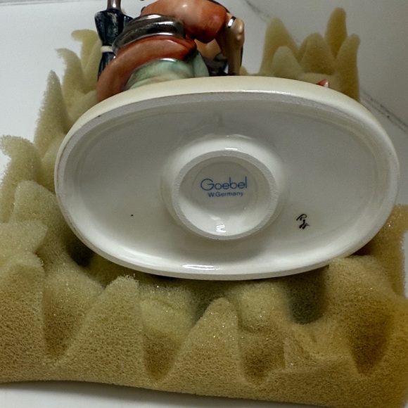 Goebel Figurine with Boy and Dog in Brown and Cream - Picture 3 of 4